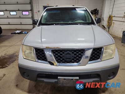 Piąte zdjęcie samochodu w środku: 2006 NISSAN FRONTIER XE VIN:1N6BD06T16C457001 - miniatura