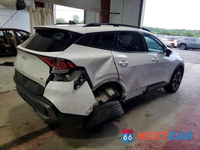 Trzecie zdjęcie samochodu z tyłu: 2023 KIA SPORTAGE X LINE VIN:5XYK6CAF1PG103105 - miniatura