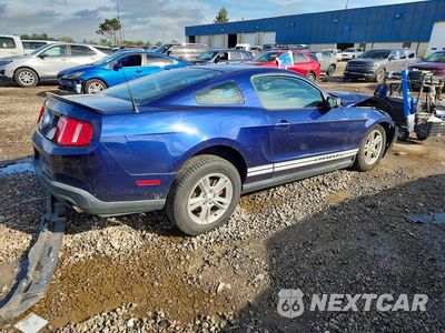 Trzecie zdjęcie samochodu z tyłu: 2012 FORD MUSTANG VIN:1ZVBP8AM0C5202863 - miniatura