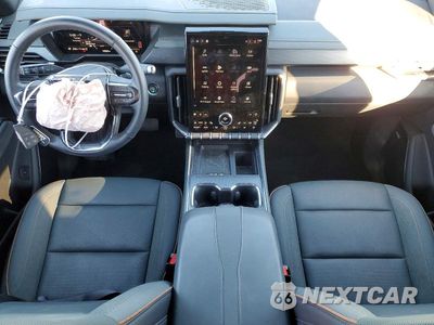 Zdjęcie 8 z 14 samochodu: 2025 GMC ACADIA AT4 VIN:1GKENPRS5SJ241090 - miniatura