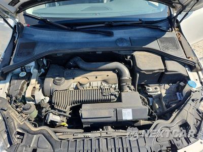 Zdjęcie 11 z 13 samochodu: 2016 VOLVO S60 PLATINUM VIN:LYV612TM5GB098697 - miniatura