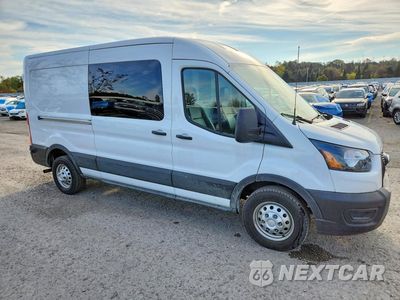 Czwarte zdjęcie samochodu z boku: 2024 FORD TRANSIT T-250 VIN:1FTBR2C81RKB87536 - miniatura