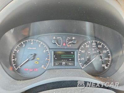 Zdjęcie 9 z 12 samochodu: 2014 NISSAN SENTRA S VIN:3N1AB7AP1EL632828 - miniatura