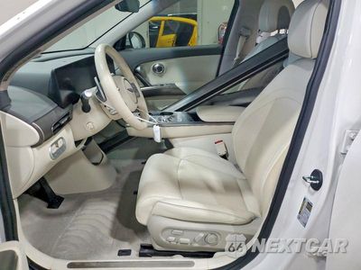 Zdjęcie 7 z 13 samochodu: 2023 GENESIS GV60 ADVANCED VIN:KMUKCDTC7PU014412 - miniatura