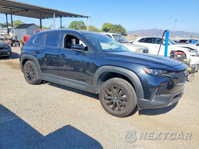 Czwarte zdjęcie samochodu z boku: 2025 MAZDA CX-50 PREFERRED VIN:7MMVABBM0SN343170 - miniatura