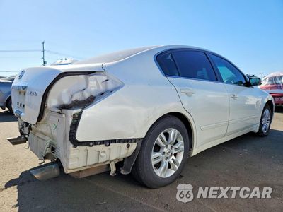 Trzecie zdjęcie samochodu z tyłu: 2010 NISSAN ALTIMA 2.5 VIN:1N4AL2AP4AN449033 - miniatura