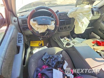Zdjęcie 8 z 13 samochodu: 2005 FORD EXPLORER XLS VIN:1FMZU72K95UB06168 - miniatura