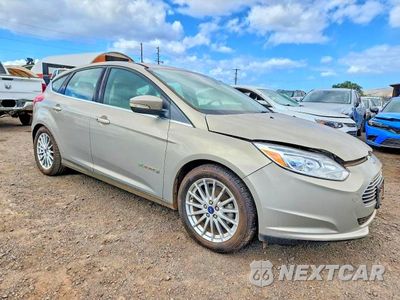 Czwarte zdjęcie samochodu z boku: 2016 FORD FOCUS BEV VIN:1FADP3R44GL372900 - miniatura