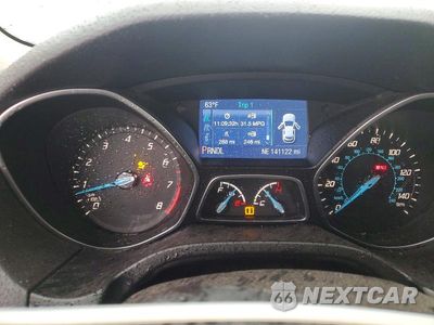 Zdjęcie 9 z 13 samochodu: 2014 FORD FOCUS SE VIN:1FADP3F27EL421037 - miniatura