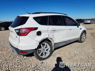 Trzecie zdjęcie samochodu z tyłu: 2017 FORD ESCAPE SE VIN:1FMCU9G90HUD85618 - miniatura