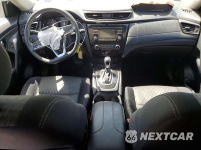 Zdjęcie 8 z 13 samochodu: 2017 NISSAN ROGUE S VIN:JN8AT2MT8HW390340 - miniatura