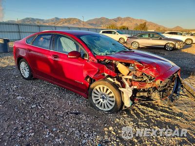 Czwarte zdjęcie samochodu z boku: 2016 FORD FUSION SE HYBRID VIN:3FA6P0LU7GR173356 - miniatura