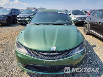 Piąte zdjęcie samochodu w środku: 2015 CHRYSLER 200 S VIN:1C3CCCBG8FN707010 - miniatura