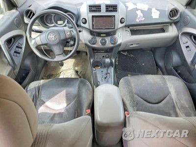 Zdjęcie 8 z 13 samochodu: 2011 TOYOTA RAV4 BASE VIN:2T3BF4DV6BW103359 - miniatura