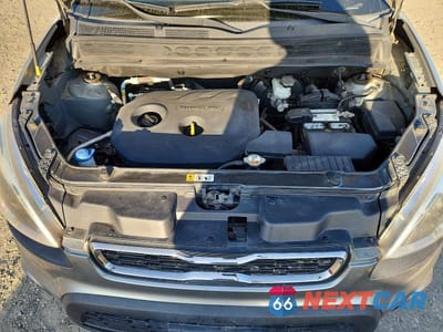 Zdjęcie 11 z 12 samochodu: 2013 KIA SOUL + VIN:KNDJT2A61D7527682 - miniatura