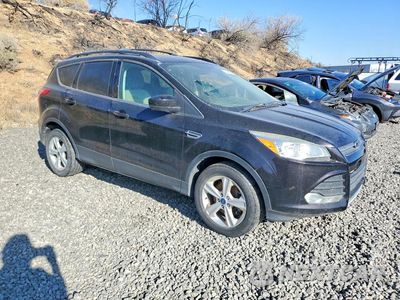 Czwarte zdjęcie samochodu z boku: 2013 FORD ESCAPE SE VIN:1FMCU9GX3DUD39676 - miniatura