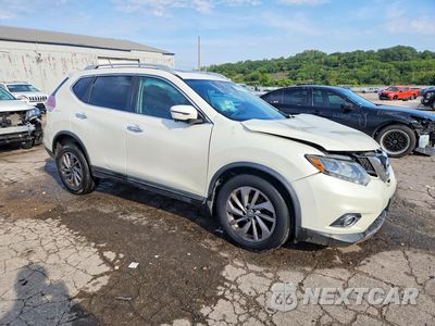 Czwarte zdjęcie samochodu z boku: 2016 NISSAN ROGUE SL VIN:5N1AT2MV3GC854143 - miniatura