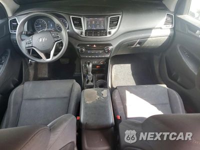Zdjęcie 8 z 13 samochodu: 2018 HYUNDAI TUCSON SEL VIN:KM8J33A48JU807225 - miniatura