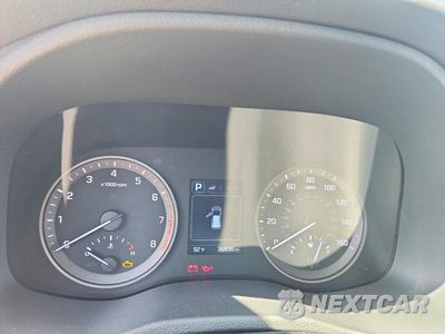 Zdjęcie 9 z 13 samochodu: 2018 HYUNDAI TUCSON SE VIN:KM8J2CA42JU606200 - miniatura