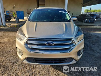 Piąte zdjęcie samochodu w środku: 2017 FORD ESCAPE SE VIN:1FMCU0GD8HUB66101 - miniatura