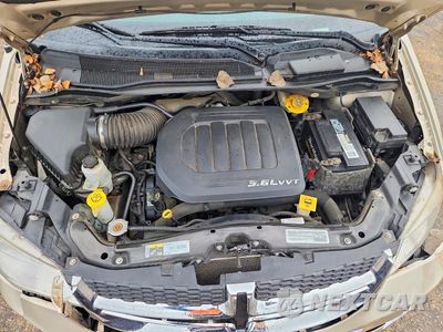 Zdjęcie 12 z 13 samochodu: 2015 DODGE GRAND CARAVAN SE VIN:2C4RDGBG2FR542505 - miniatura