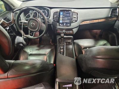 Zdjęcie 8 z 13 samochodu: 2017 VOLVO XC90 T6 VIN:YV4A22PK6H1121135 - miniatura