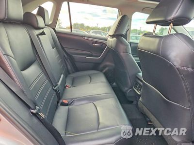 Zdjęcie 10 z 12 samochodu: 2019 TOYOTA RAV4 XLE PREMIUM VIN:2T3A1RFVXKW053070 - miniatura