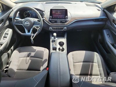 Zdjęcie 8 z 12 samochodu: 2025 NISSAN ALTIMA SV VIN:1N4BL4DV6SN322313 - miniatura