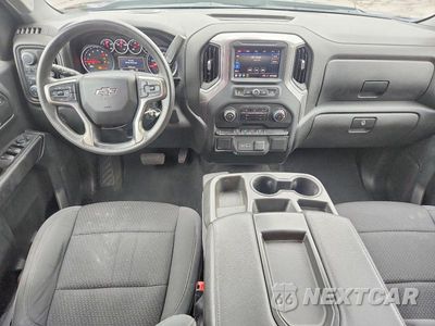 Zdjęcie 8 z 13 samochodu: 2021 CHEVROLET SILVERADO K1500 TRAIL BOSS CUSTOM VIN:1GCPYCEF5MZ283003 - miniatura