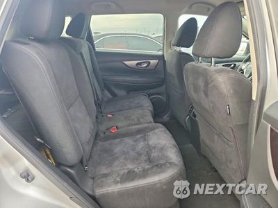 Zdjęcie 10 z 12 samochodu: 2015 NISSAN ROGUE SV VIN:KNMAT2MV7FP509077 - miniatura