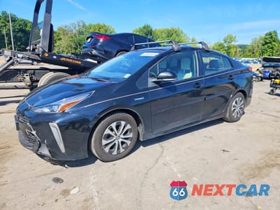 2022 TOYOTA PRIUS XLE AWD-E JTDL9MFU3N3037974 - główne zdjęcie licytacji z USA - miniatura