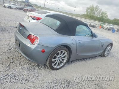 Trzecie zdjęcie samochodu z tyłu: 2006 BMW Z4 3.0 VIN:4USBU33546LW58265 - miniatura