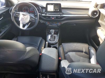 Zdjęcie 8 z 12 samochodu: 2021 KIA FORTE EX VIN:3KPF54AD6ME412716 - miniatura