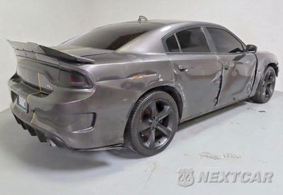 Trzecie zdjęcie samochodu z tyłu: 2019 DODGE CHARGER R/T VIN:2C3CDXCT9KH738009 - miniatura