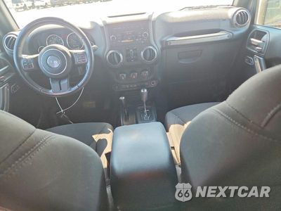 Zdjęcie 8 z 13 samochodu: 2018 JEEP WRANGLER UNLIMITED SPORT VIN:1C4HJWDG9JL858996 - miniatura