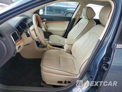 Zdjęcie 7 z 12 samochodu: 2012 LINCOLN MKZ VIN:3LNHL2GC8CR823443 - miniatura