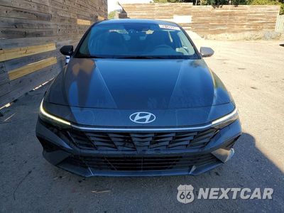 Piąte zdjęcie samochodu w środku: 2024 HYUNDAI ELANTRA SEL VIN:KMHLM4DG6RU820763 - miniatura