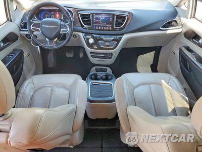 Zdjęcie 8 z 13 samochodu: 2019 CHRYSLER PACIFICA TOURING L PLUS VIN:2C4RC1EG4KR577276 - miniatura