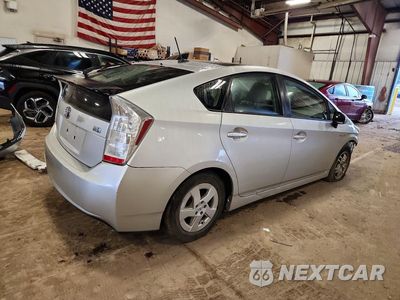 Trzecie zdjęcie samochodu z tyłu: 2010 TOYOTA PRIUS IV VIN:JTDKN3DU2A0049811 - miniatura