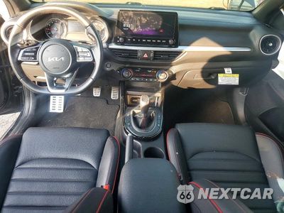 Zdjęcie 8 z 12 samochodu: 2024 KIA FORTE GT VIN:3KPF44AC8RE809572 - miniatura