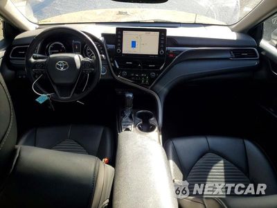 Zdjęcie 8 z 12 samochodu: 2022 TOYOTA CAMRY HYBRID SE VIN:4T1S31AK3NU576358 - miniatura