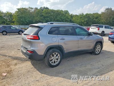 Trzecie zdjęcie samochodu z tyłu: 2018 JEEP CHEROKEE LATITUDE PLUS VIN:1C4PJLLB6JD537928 - miniatura