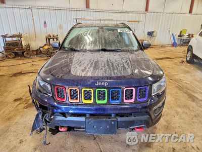 Piąte zdjęcie samochodu w środku: 2018 JEEP COMPASS TRAILHAWK VIN:3C4NJDDB8JT417201 - miniatura