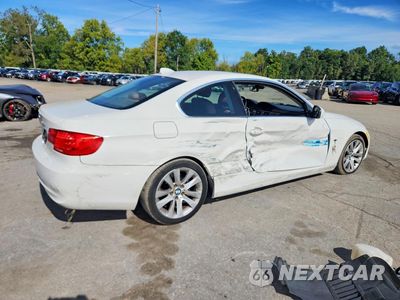 Trzecie zdjęcie samochodu z tyłu: 2011 BMW 328 XI SULEV VIN:WBAKF5C52BE655520 - miniatura