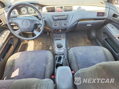 Zdjęcie 8 z 12 samochodu: 2002 MITSUBISHI LANCER OZ RALLY VIN:JA3AJ86E72U080765 - miniatura