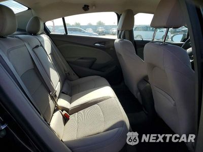 Zdjęcie 10 z 12 samochodu: 2017 CHEVROLET CRUZE LT VIN:1G1BE5SM9H7200040 - miniatura