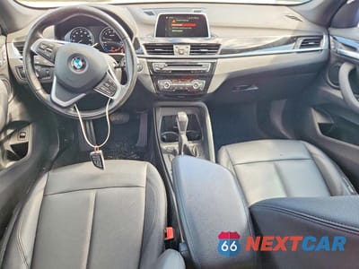 Zdjęcie 8 z 12 samochodu: 2019 BMW X1 SDRIVE28I VIN:WBXHU7C54K5L10992 - miniatura