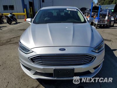 Piąte zdjęcie samochodu w środku: 2018 FORD FUSION SE PHEV VIN:3FA6P0PU1JR111050 - miniatura
