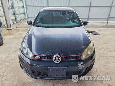 Piąte zdjęcie samochodu w środku: 2013 VOLKSWAGEN GTI VIN:WVWHV7AJ5DW141119 - miniatura