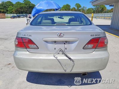 Zdjęcie 6 z 13 samochodu: 2002 LEXUS ES 300 VIN:JTHBF30G320078957 - miniatura